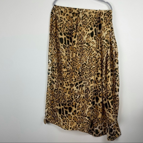 Bring it Animal Print Rectangle Scarf - Picture 4 of 4